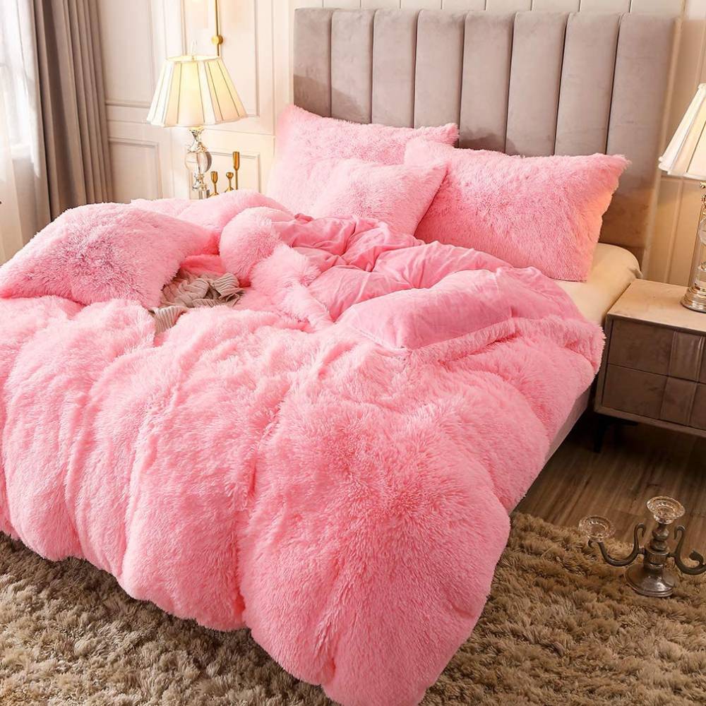 Fleece Bedding: image 4